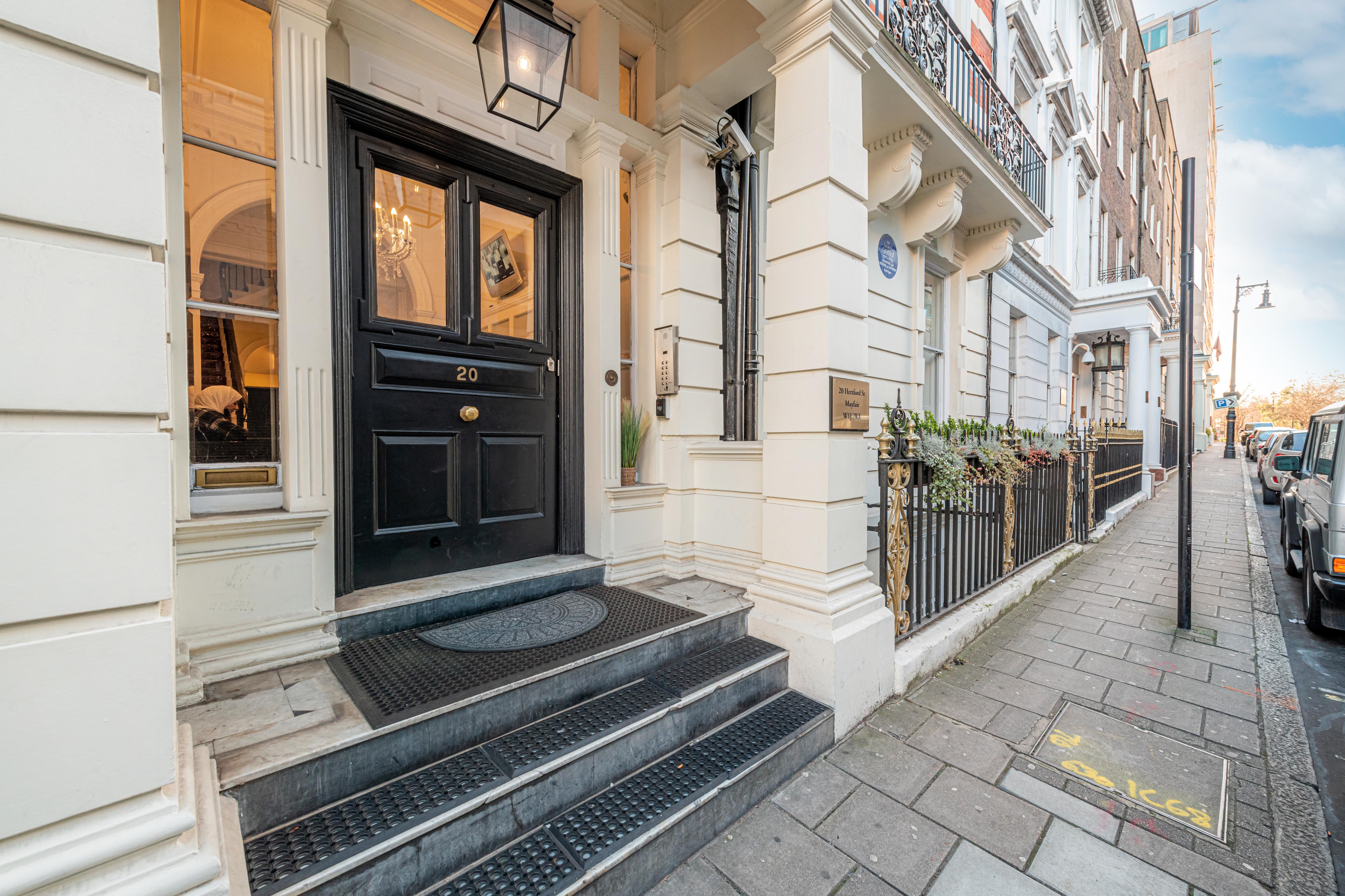 20 Hertford Street - Mayfair Apartments London Exteriör bild